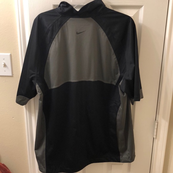 Nike Men's Storm-FIT Golf Pullover 1/4 Zip - Picture 4 of 5